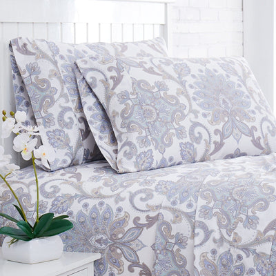 sClose Up View of Serenity Pillow Shams in Aqua#color_serenity-aqua