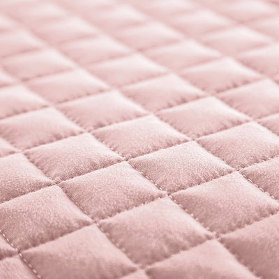 Detailed Stitching of Vilano Oversized Quilt Set in Pastel Pink #color_vilano-pastel-pink