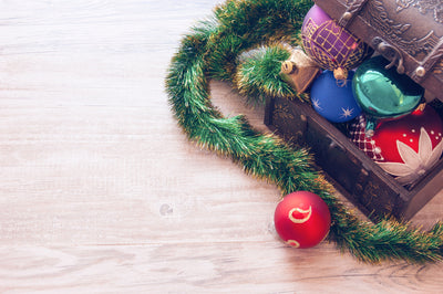 15 Classic Holiday Traditions to Start This Year