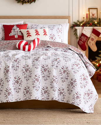 Merry Manor 6-Piece Reversible Quilt Set