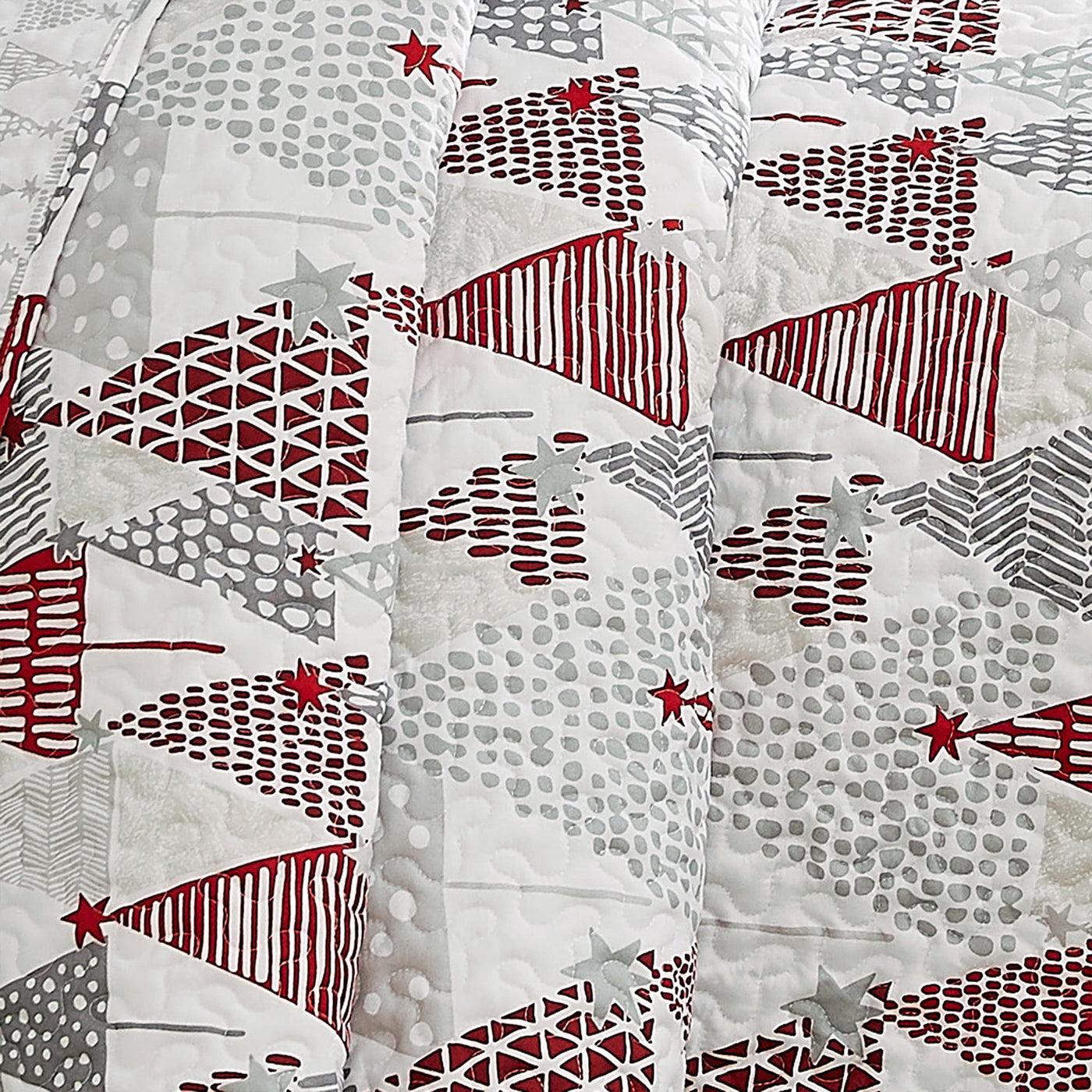 Merry and Bright Reversible 6-Piece Piece Quilt Bedding Set