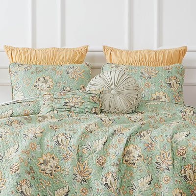 Front View of Jacobean Willow Oversized 7-Piece Quilt Set in green#color_jacobean-willow-green