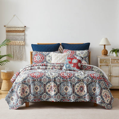 Front View of Kilim Oversized 7-Piece Quilt Set in multi-colored#color_kilim-multi-colored