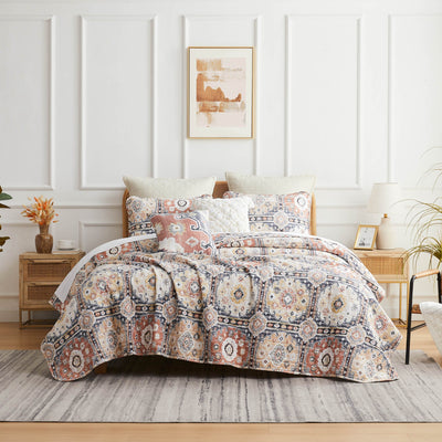 Front View of Kilim Oversized 7-Piece Quilt Set in Natural#color_kilim-natural