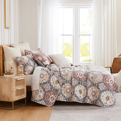 Side View of Kilim Oversized 7-Piece Quilt Set in Natural#color_kilim-natural