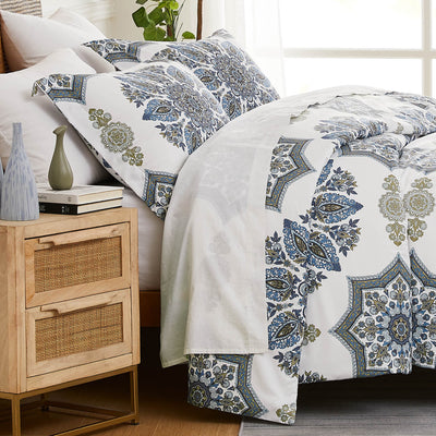Side View of Infinity Comforter Set in blue#color_infinity-blue