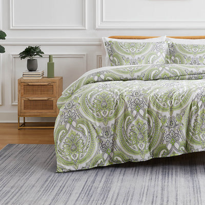 Front View of Pure Melody Comforter Set in green#color_pure-melody-green