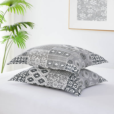 Detailed Shams Image of Global Patchwork Comforter Set in grey#color_patchwork-grey