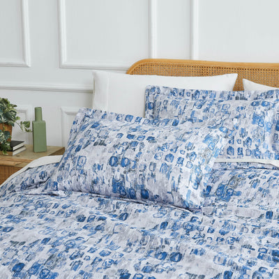 Detail Image Shams of Rhythm Comforter Set in blue#color_rhythm-blue