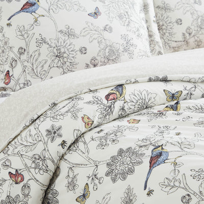 Details and Print Pattern of Bayberry Oversized Duvet Cover Set#color_bayberry