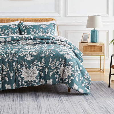 Front View of Vintage Gardens Duvet Cover in blue#color_vintage-smokey-blue