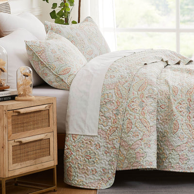 Side View of Enchantment Quilt Set in coral#color_enchantment-coral