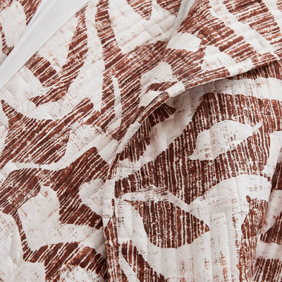 Details and Print Pattern of Khari Oversized Quilt Set in rust#color_khari-rust