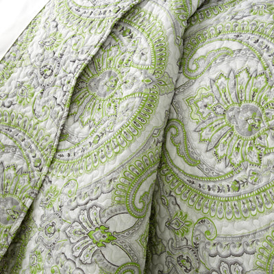 Details and Print Pattern of Pure Melody Quilt Set in green#color_pure-melody-green