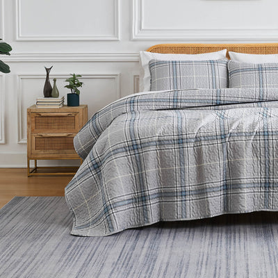 Front View of Vilano Plaid Quilt Set in grey#color_plaid-grey