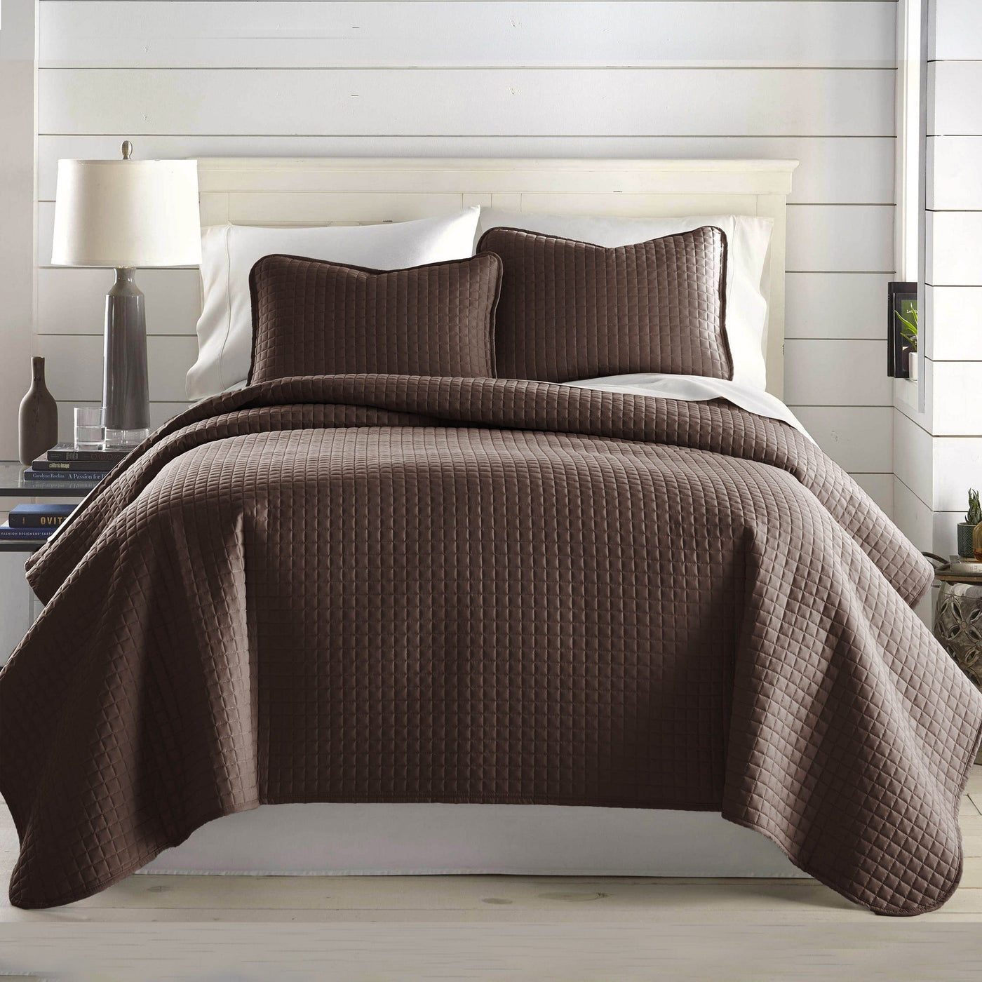Front View of Vilano Oversized Quilt in Chocolate Brown#color_vilano-chocolate-brown