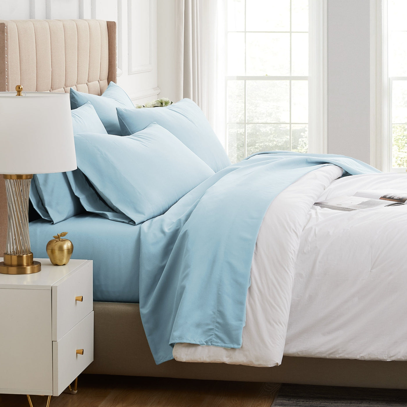 Side View of Everyday Essentials 6-Piece Sheet Set in Sky Blue#color_light-blue