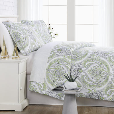 Side View of Pure Melody Comforter Set in Green#color_pure-melody-green