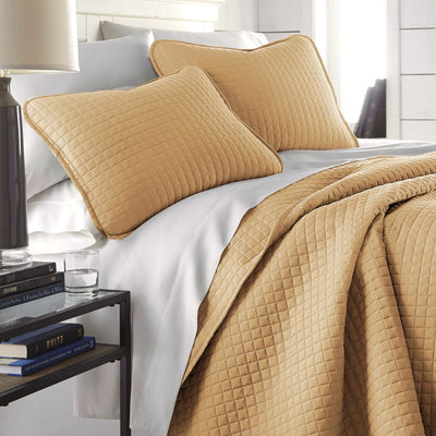 Side View of Vilano Oversized Quilt Set in Gold #color_vilano-gold