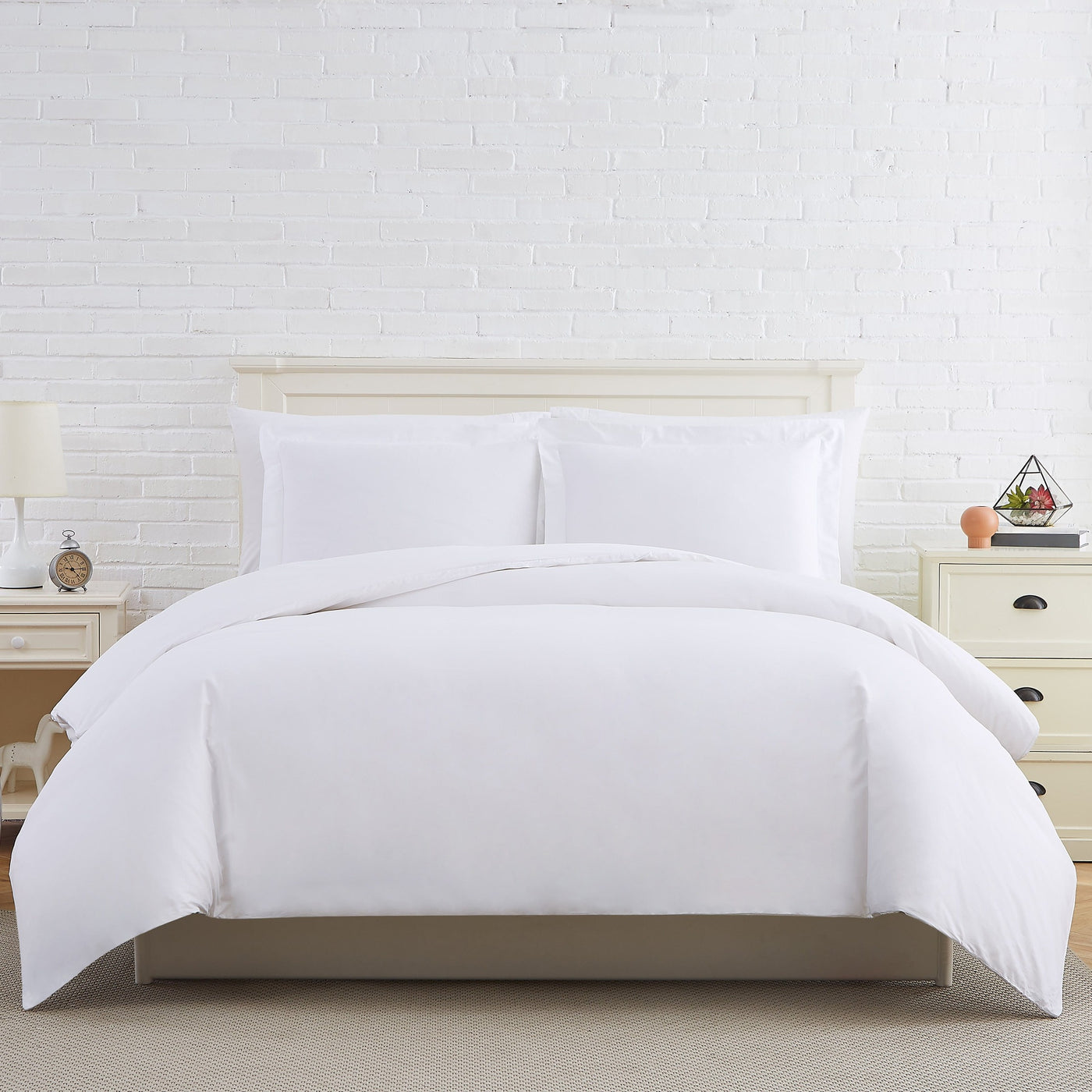 Front View of Everyday Essentials Duvet Cover Set in White#color_bright-white
