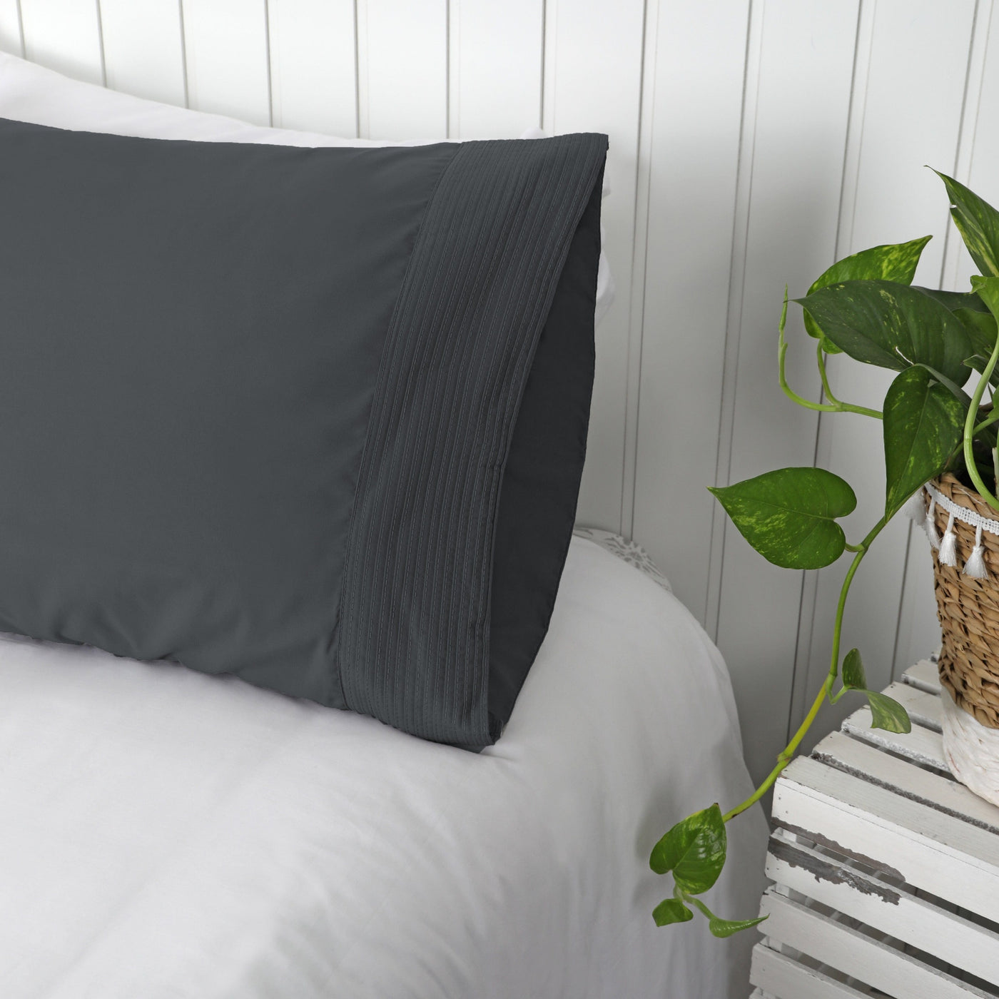 Side View of Vilano Pleated Pillow Cases in Slate#color_vilano-slate