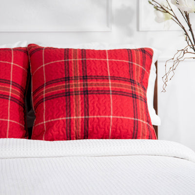 Close Up View of Vilano Plaid Quilted Shams in Red#color_all