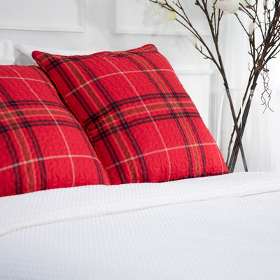 Side View of  Vilano Plaid Quilted Shams in Red#color_all