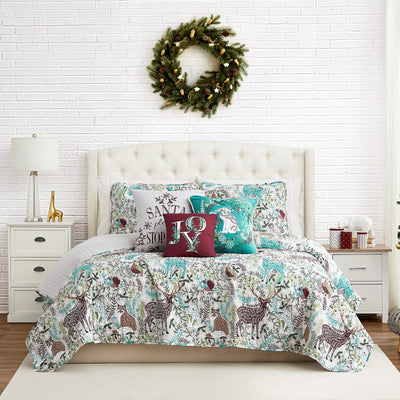 Christmas Woodland 6-Piece Quilt Bedding Set