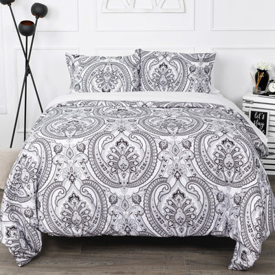 Front View of Pure Melody Duvet Cover Set in Black#color_pure-melody-black