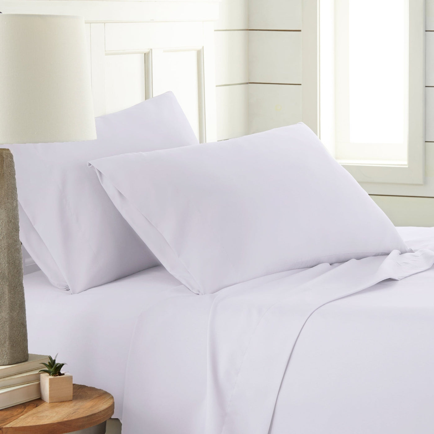 Side View of Southshore Essentials 4-Piece Sheet Set in White#color_bright-white