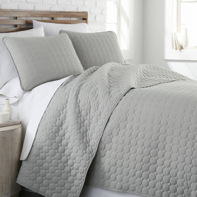 Side View of Southshore Essentials Quilt Set in Grey#color_steel-grey