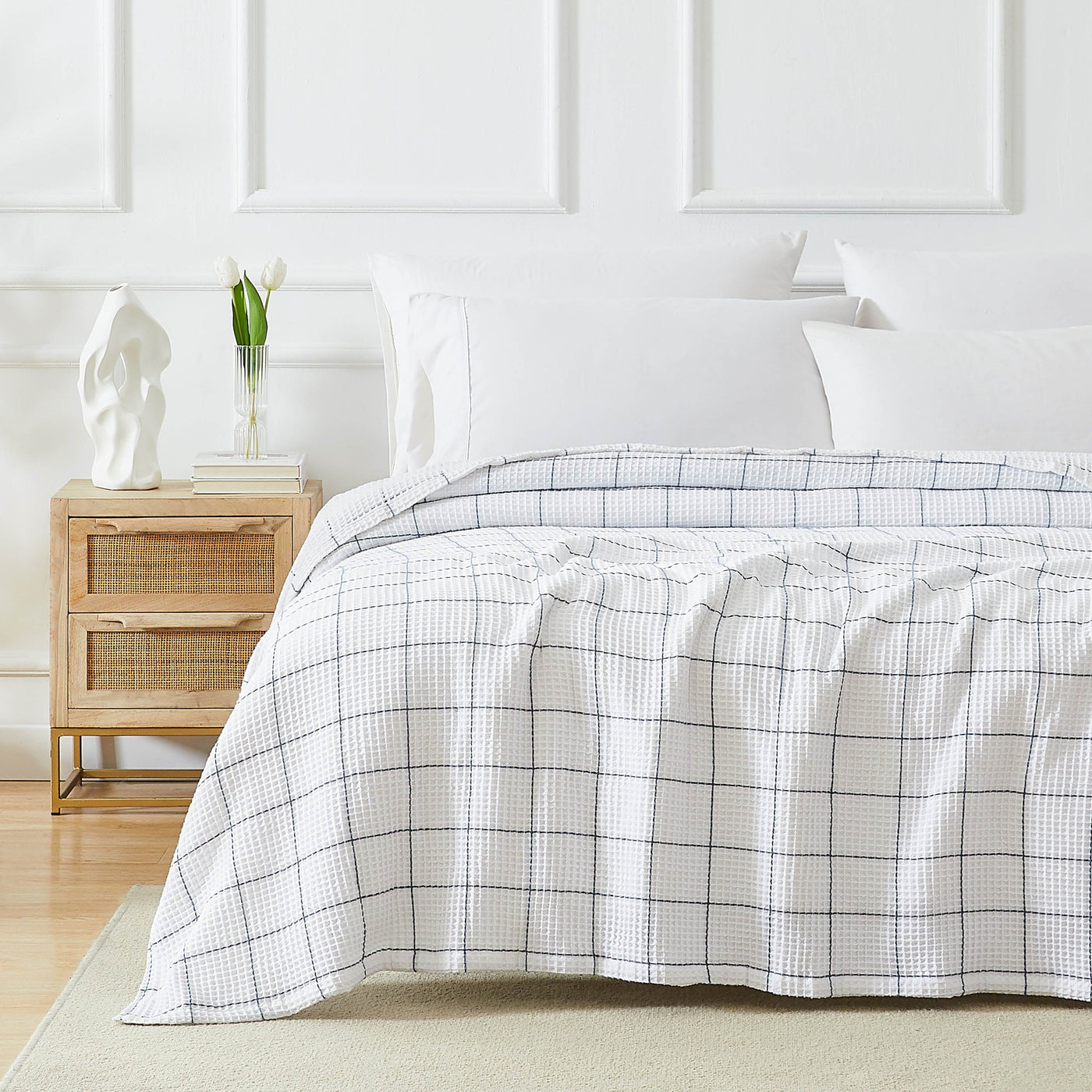 Front View of Check Cotton Blanket and Throw in white#color_white-with-blue-check