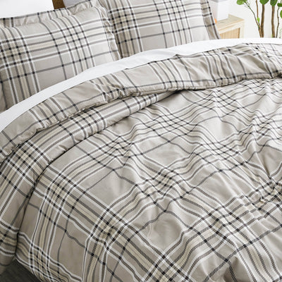 Details of  Vilano Plaid Comforter in mocha#color_plaid-mocha