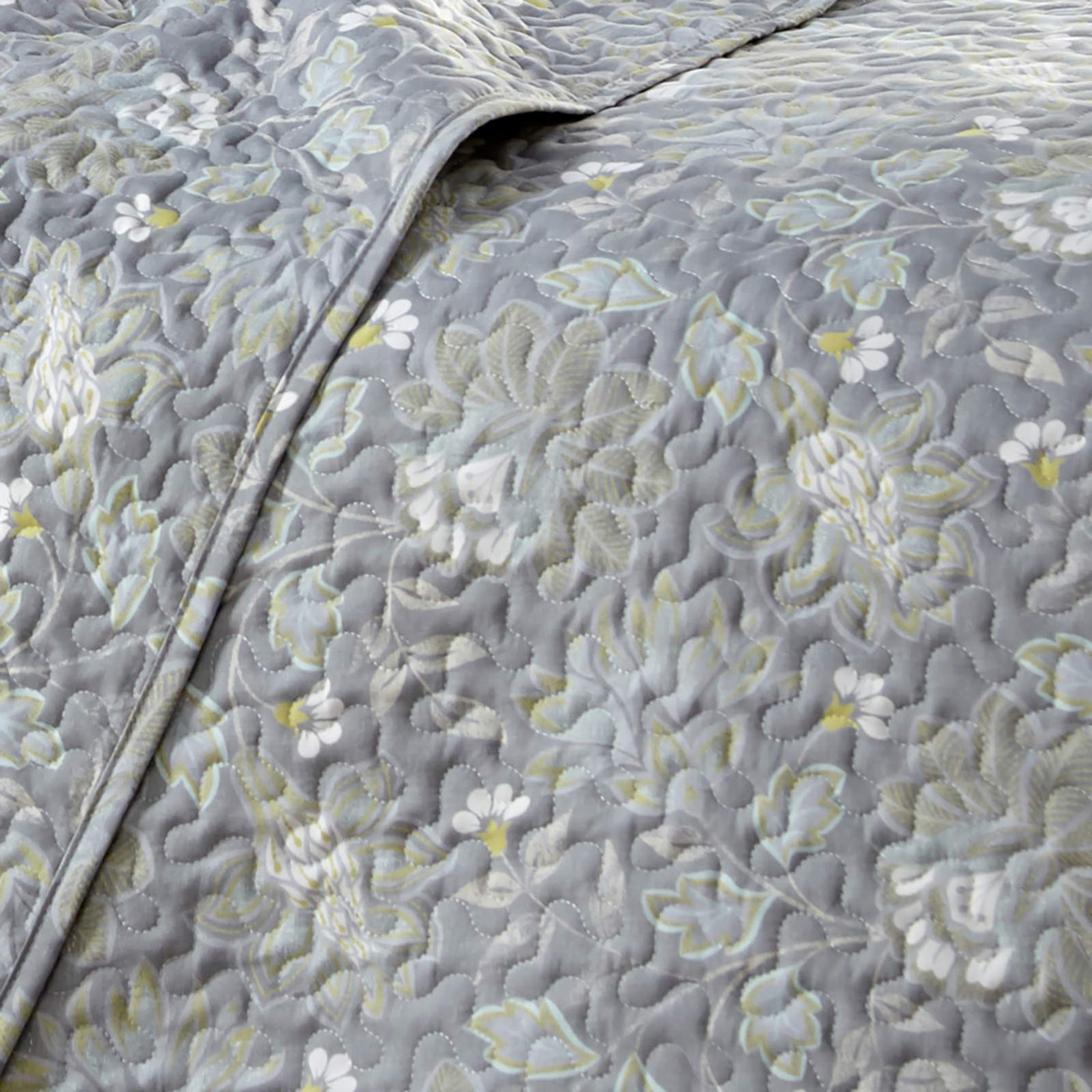 Infinite Blossom Reversible Quilt Set in Steel Blue#color_all