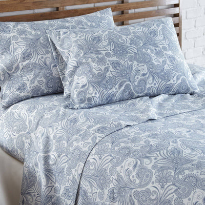 #color_perfect-paisley-white-with-blue