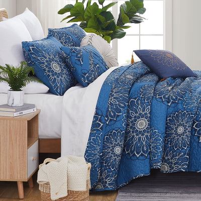 Side View of Midnight Floral 6-Piece Quilt Bedding Set in Blue#color_midnight-floral-blue