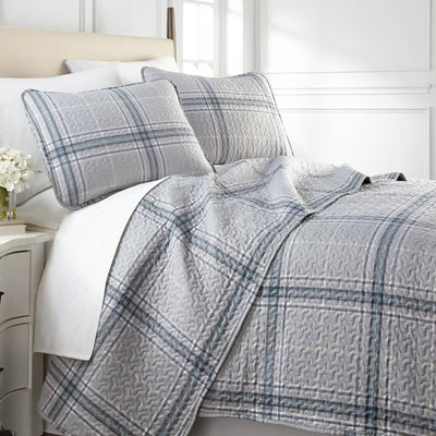 Side View of Vilano Plaid Quilt Set in Grey#color_plaid-grey