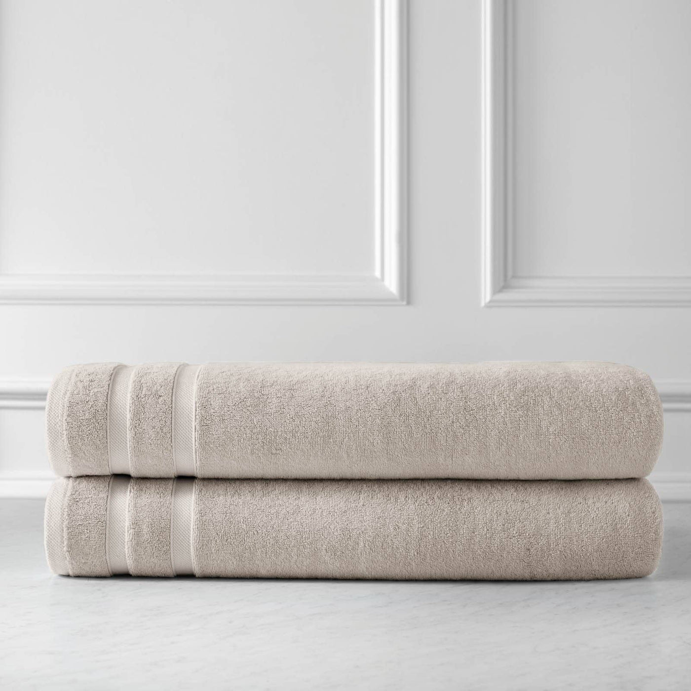 2PC Classic Towel Set in Taupe#color_classic-towel-taupe