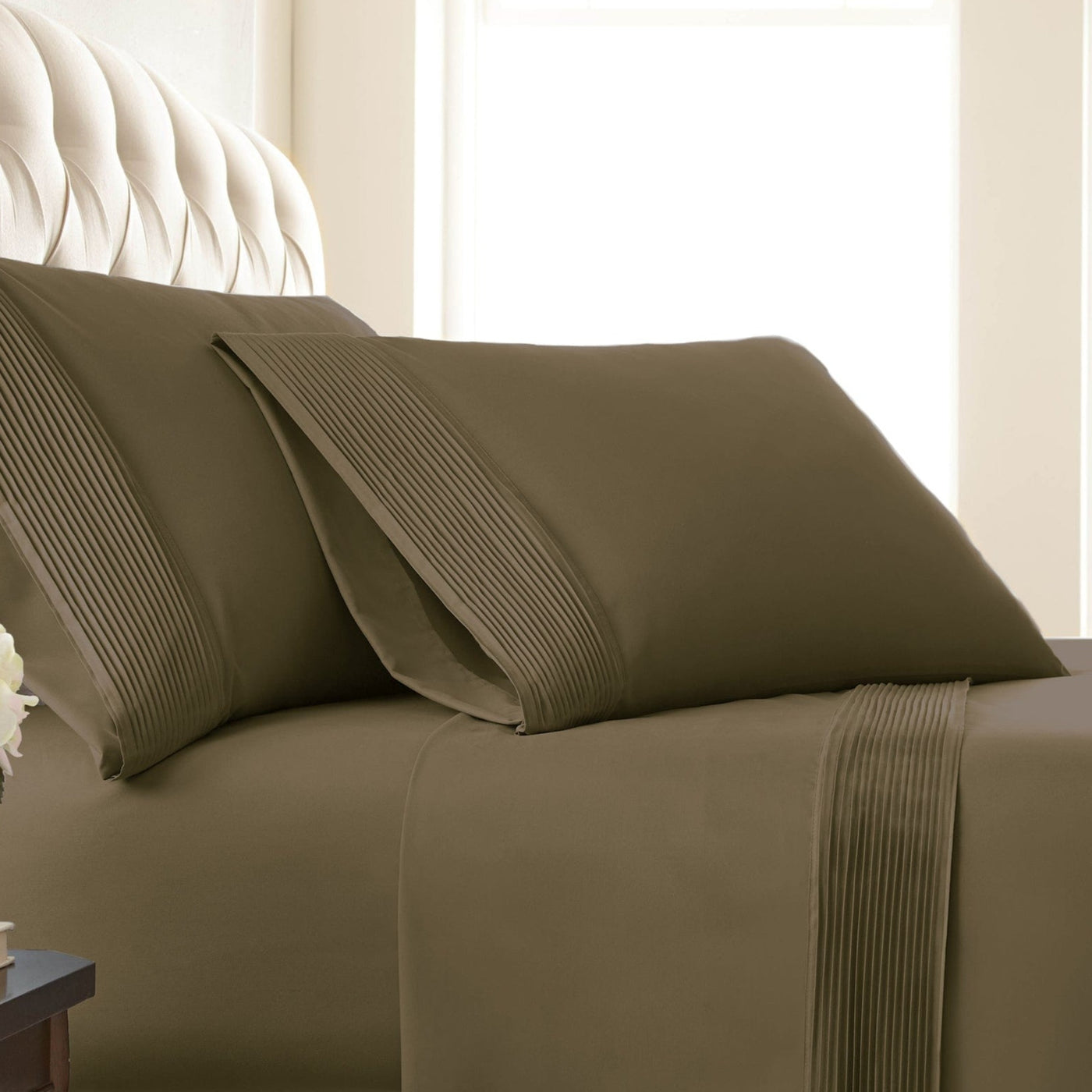 Vilano Pleated Pillow Cases