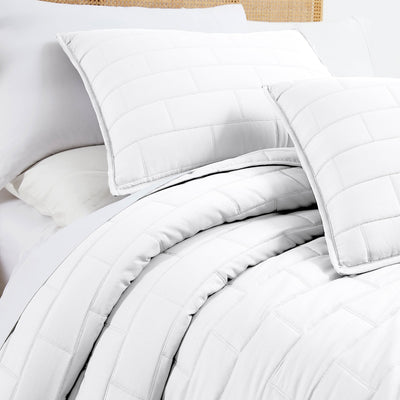 Details of Vilano Brickyard Quilt Set in bright-white#color_vilano-bright-white