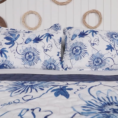 Video of Floral Joy Quilt Set Showing Features#color_serenity-aqua