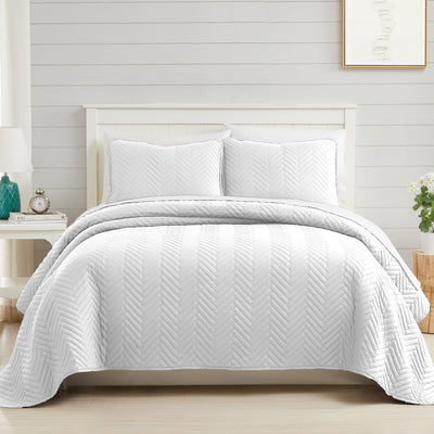 Front View of Chevron Oversized Quilt Set in White#color_chevron-white