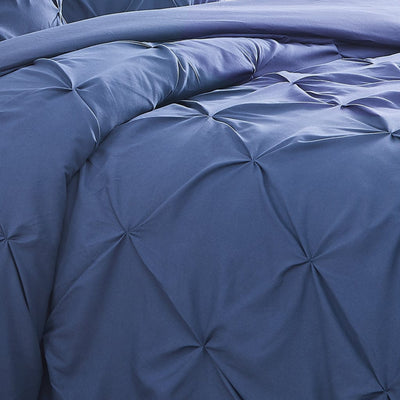 Details and Texture of Pintuck Pinch Pleated Duvet Cover Set in Dark Blue#color_vilano-dark-blue