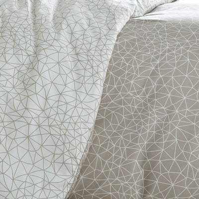 Details and Print Pattern of Geometric Maze Reversible Comforter Set in Taupe#color_geometric-maze-taupe