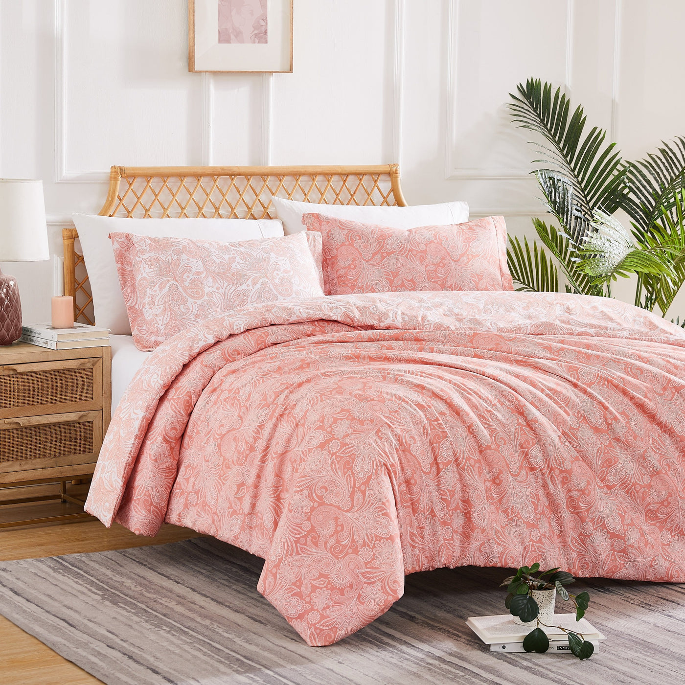 Side View of Perfect Paisley Reversible Duvet Cover Set in Coral#color_perfect-paisley-coral-haze