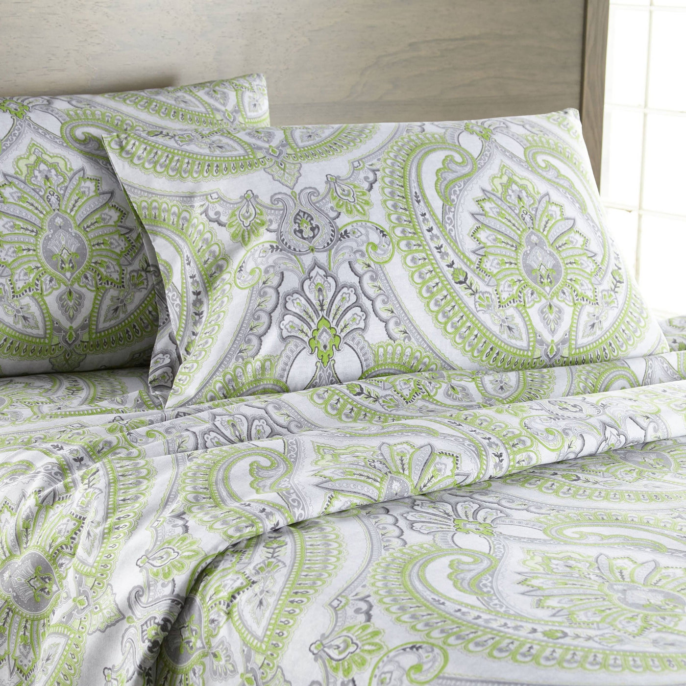 Close Up View of Pure Melody Pillows Shams in Green#color_pure-melody-green