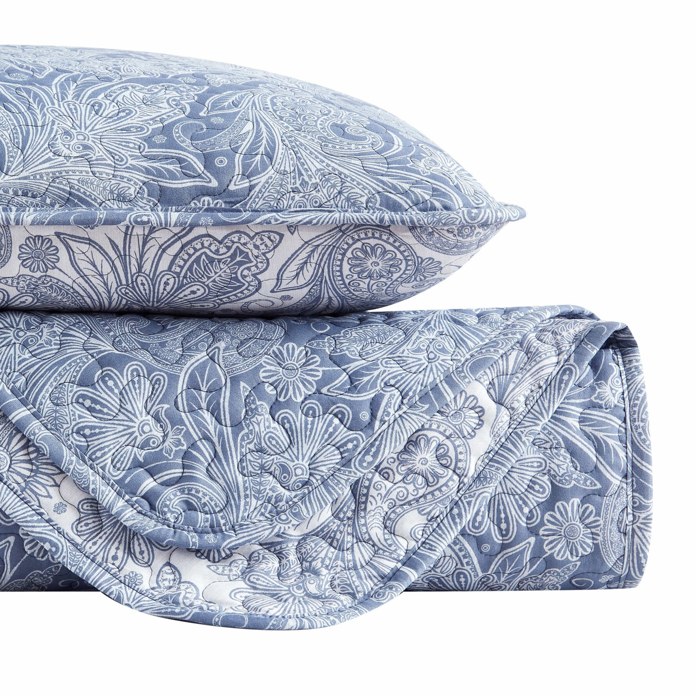 Perfect Paisley Reversible Quilt Set in Blue Stack Together#color_perfect-paisley-blue