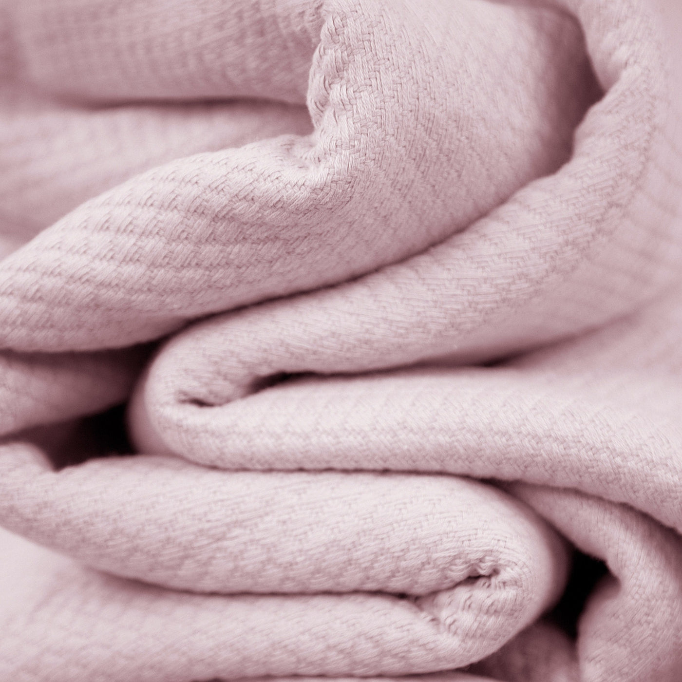 Details and Texture of Milton Cotton Blankets and Throws in Pink#color_milton-pink