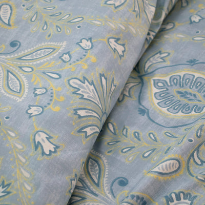 Details and Print Pattern of Paisley Grace Comforter Set in Blue#color_all