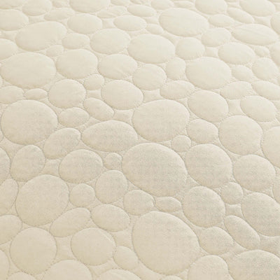 Details and Texture of Pebbles Oversized Quilt Set in Cream#color_pebbles-cream